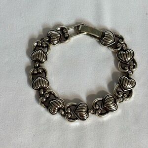 Brighton Puffed heart bracelet 7.5 in adjustable Silver Plated - EUC- ADORABLE